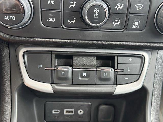 2023 GMC Terrain FWD 4dr SLE