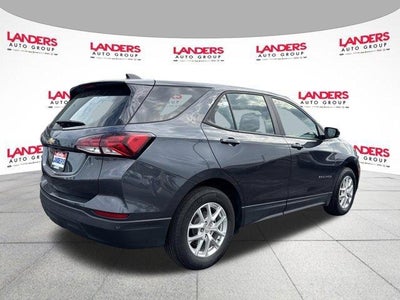 2022 Chevrolet Equinox FWD 4dr LS