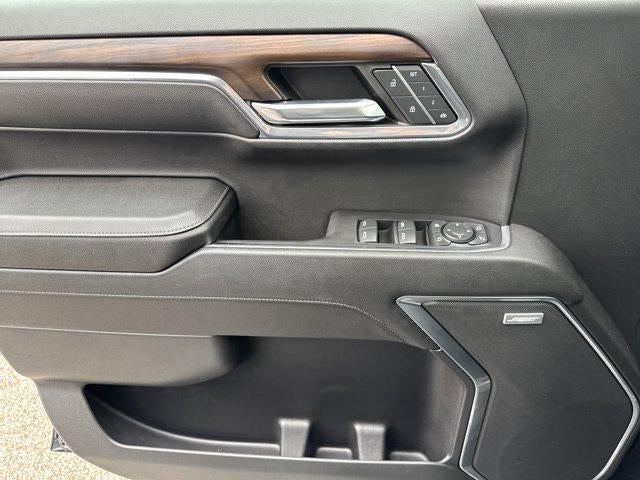 2023 GMC Sierra 1500 Crew Cab Short Box 4-Wheel Drive SLT