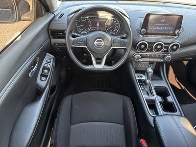2022 Nissan Sentra SV CVT