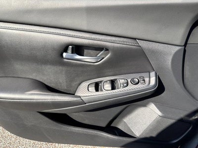 2022 Nissan Sentra SV CVT