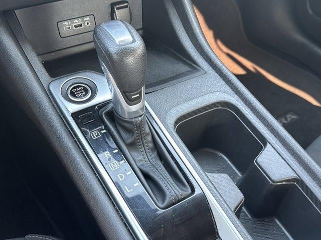 2022 Nissan Sentra SV CVT