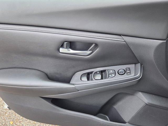 2022 Nissan Sentra SV CVT