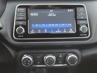 2023 Nissan Kicks S FWD