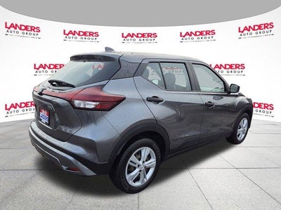 2023 Nissan Kicks S FWD