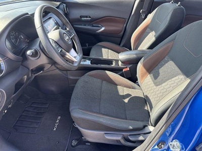 2024 Nissan Kicks SR FWD