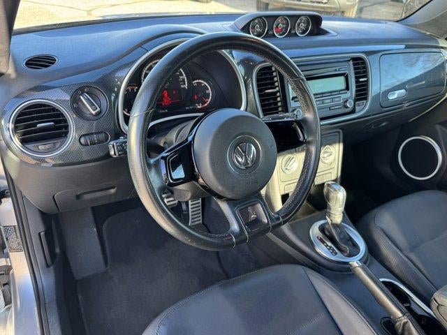 2013 Volkswagen Beetle Convertible 2dr DSG 2.0T PZEV