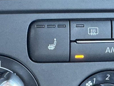 2013 Volkswagen Beetle Convertible 2dr DSG 2.0T PZEV