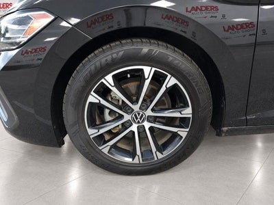 2022 Volkswagen Jetta Sport Auto