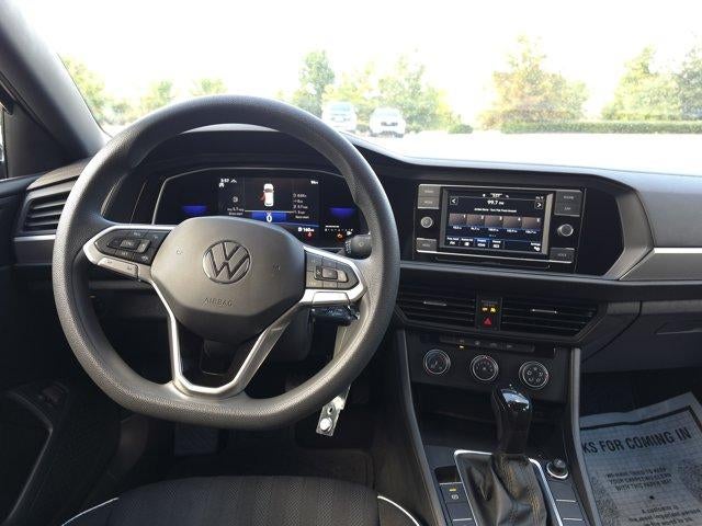 2022 Volkswagen Jetta Sport Auto