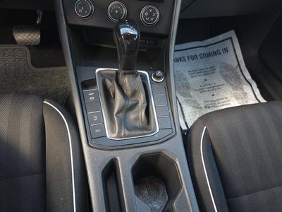 2022 Volkswagen Jetta Sport Auto