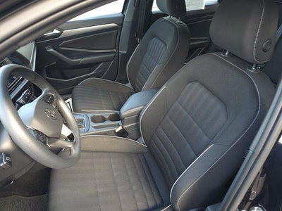 2022 Volkswagen Jetta Sport Auto