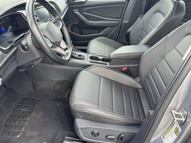 2024 Volkswagen Jetta SE Auto