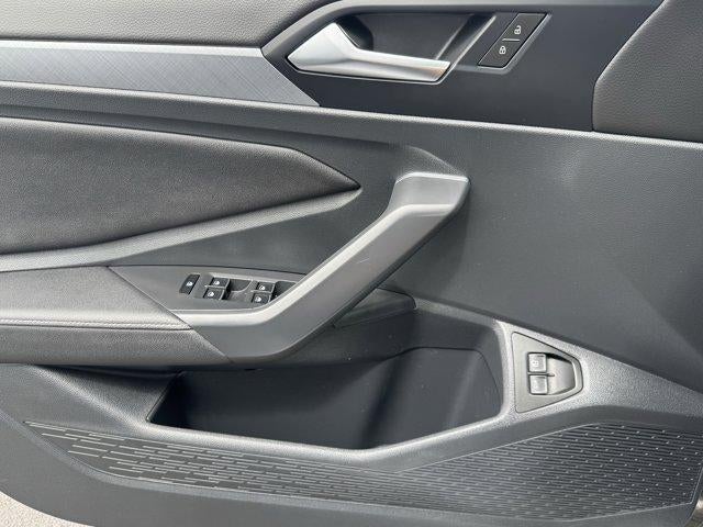 2024 Volkswagen Jetta SE Auto