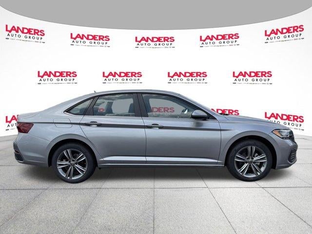 2024 Volkswagen Jetta SE Auto