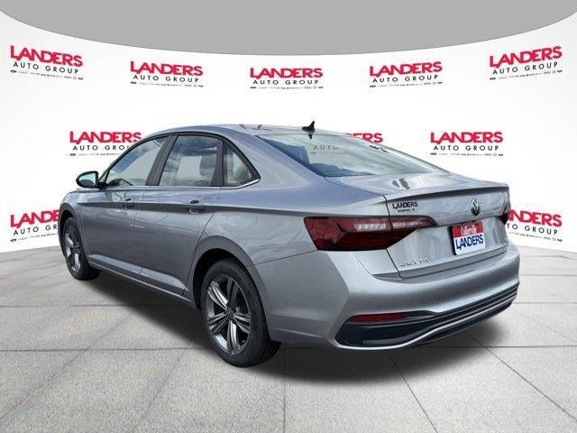 2024 Volkswagen Jetta SE Auto