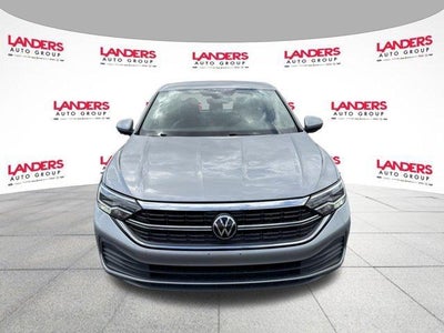 2024 Volkswagen Jetta SE Auto
