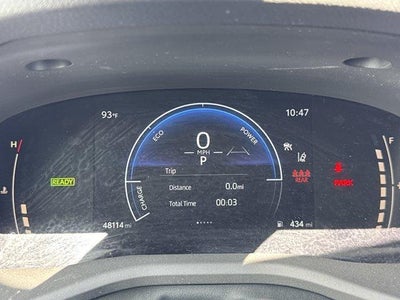 2025 Toyota Camry LE (SE)