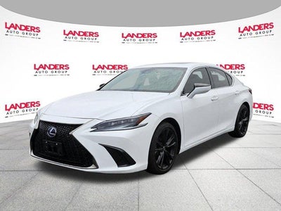 2022 Lexus ES 300h F SPORT FWD