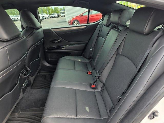 2022 Lexus ES 300h F SPORT FWD