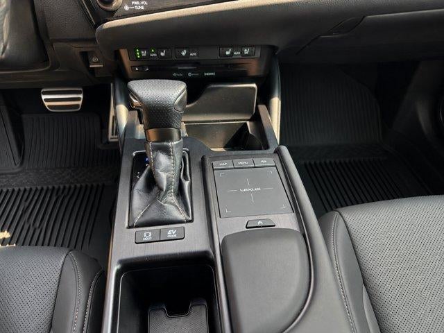 2022 Lexus ES 300h F SPORT FWD