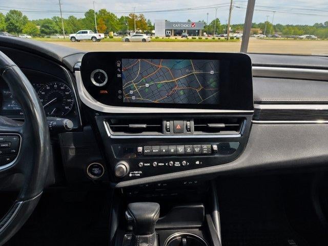 2022 Lexus ES 300h F SPORT FWD