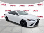 2022 Lexus ES 300h F SPORT FWD