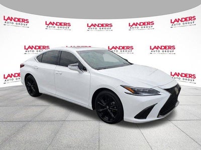 2022 Lexus ES 300h F SPORT FWD