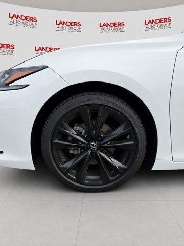 2022 Lexus ES 300h F SPORT FWD