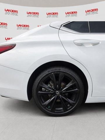 2022 Lexus ES 300h F SPORT FWD