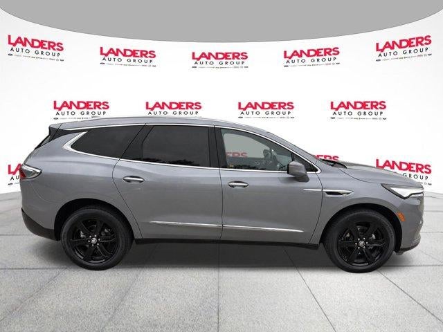 2023 Buick Enclave Essence FWD