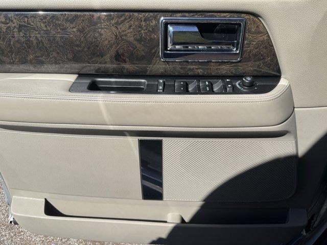 2015 Lincoln Navigator 4dr 3.5L V6 2WD