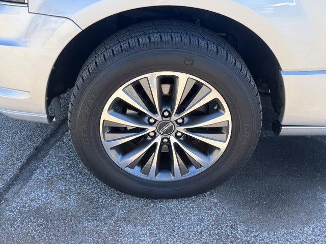 2015 Lincoln Navigator 4dr 3.5L V6 2WD
