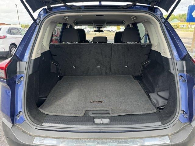 2021 Nissan Rogue FWD SV