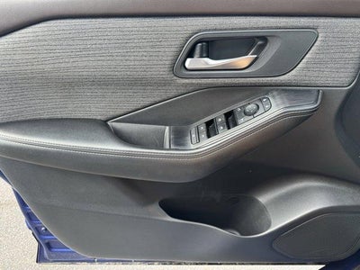 2021 Nissan Rogue FWD SV