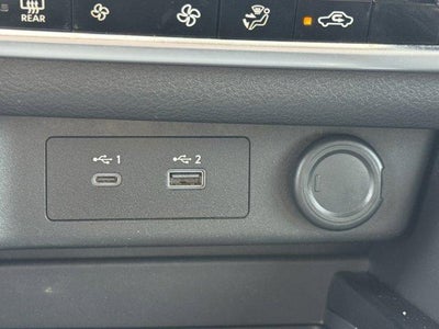 2021 Nissan Rogue FWD SV