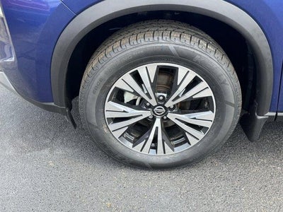 2021 Nissan Rogue FWD SV