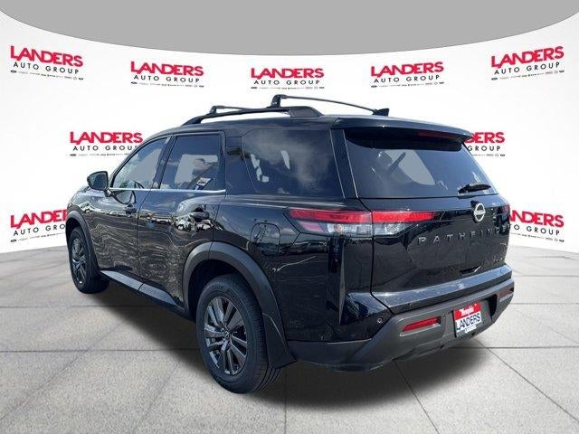 2023 Nissan Pathfinder SV 4WD