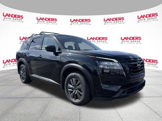 2023 Nissan Pathfinder SV 4WD