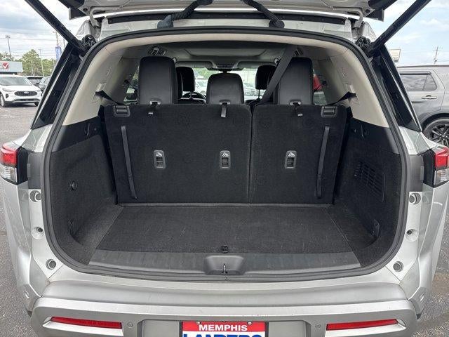 2023 Nissan Pathfinder SL 2WD