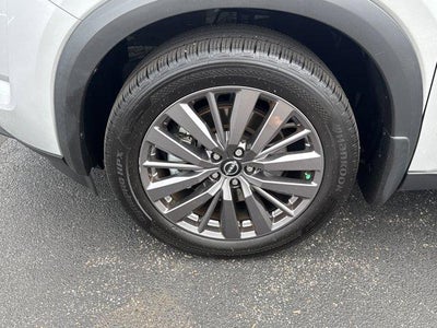 2023 Nissan Pathfinder SL 2WD