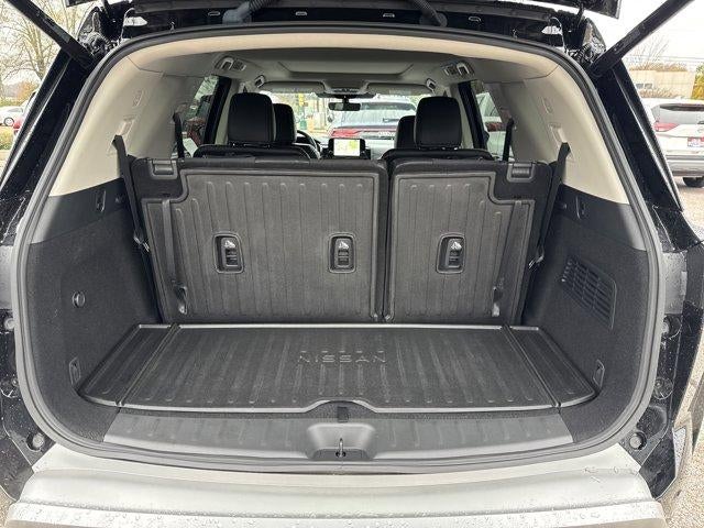 2024 Nissan Pathfinder Platinum 4WD