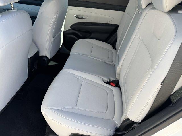 2025 Hyundai TUCSON SE FWD