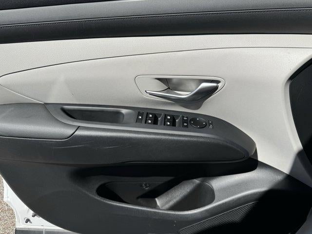 2025 Hyundai TUCSON SE FWD