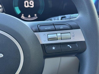 2025 Hyundai TUCSON SE FWD