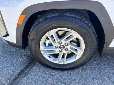 2025 Hyundai TUCSON SE FWD