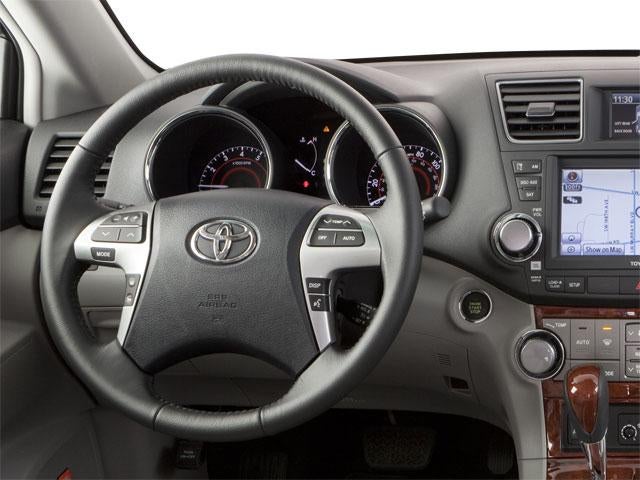 2012 Toyota Highlander 4WD 4dr V6 (Natl)
