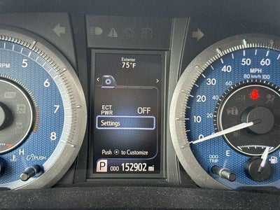 2017 Toyota Sienna XLE FWD 8-Passenger (Natl)