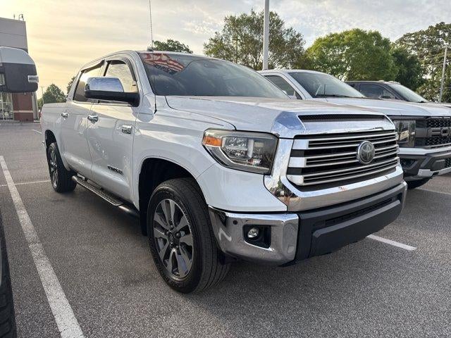 2018 Toyota Tundra 4WD 4WD SR5 CrewMax 5.5' Bed 5.7L FFV (SE)