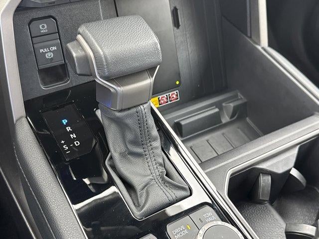 2025 Toyota Tundra 4WD 4WD Limited CrewMax 5.5' Bed (Natl)